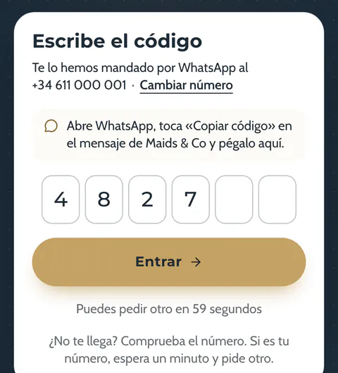 Pantalla «Escribe el código» de Mi cuenta: seis casillas para el código que te llega por WhatsApp y el botón «Entrar».